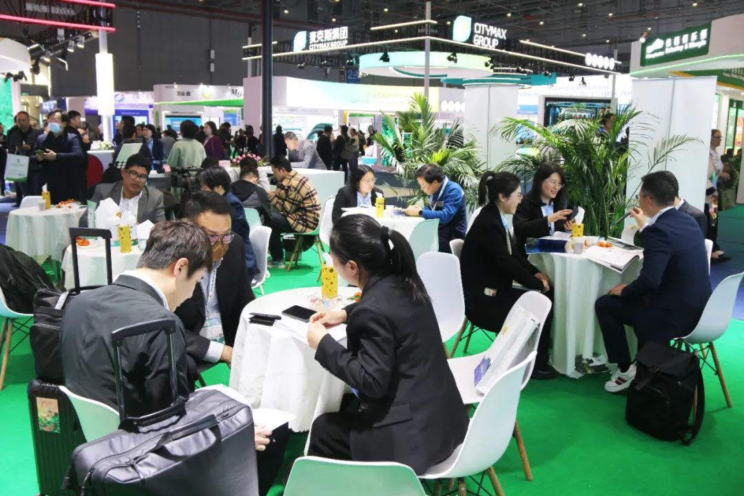 金牌赞助企业三亿(集团)体育生物全新亮相上海CAC国际农化展，以科技实力献礼25周年